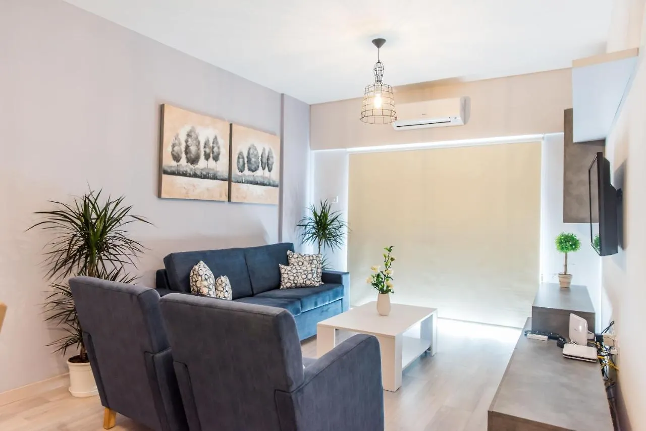 Paradise Promenade Apartment, 2Min Distance From Larnaca Marina شقة